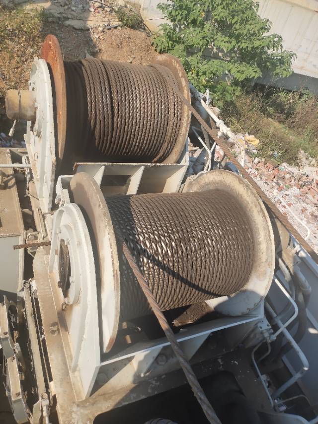 中联2009年250H汽车吊