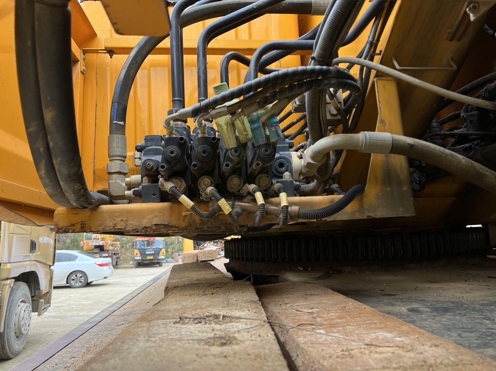 三一2015年250H汽车吊