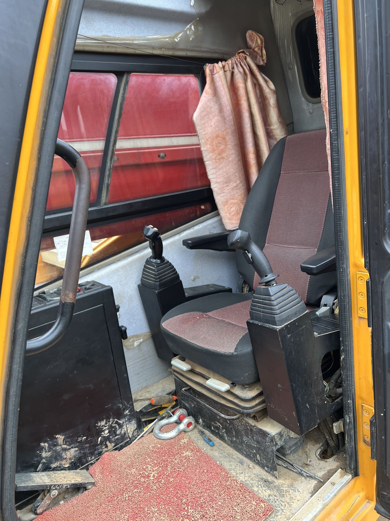 三一2015年250H汽车吊