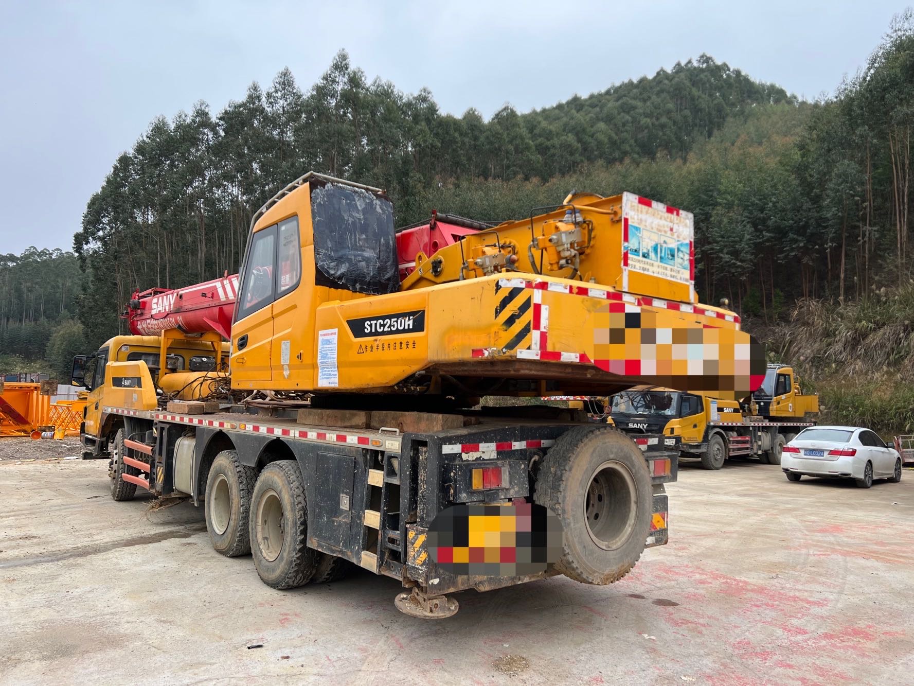 三一2015年250H汽车吊