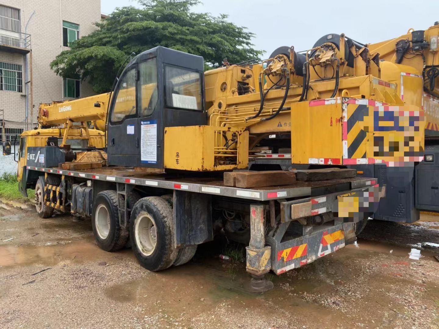 柳工2010年QZ12汽车吊