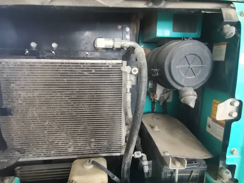 神钢2014年60小挖