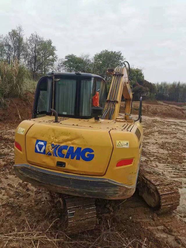 徐工75小挖
